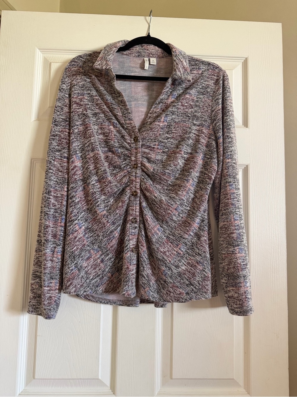 Cato Heathered Gray and Pink Button-Front Twisted Knit Top